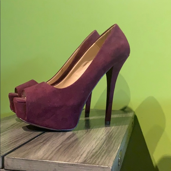 Zara Basic Heels - Picture 1 of 4